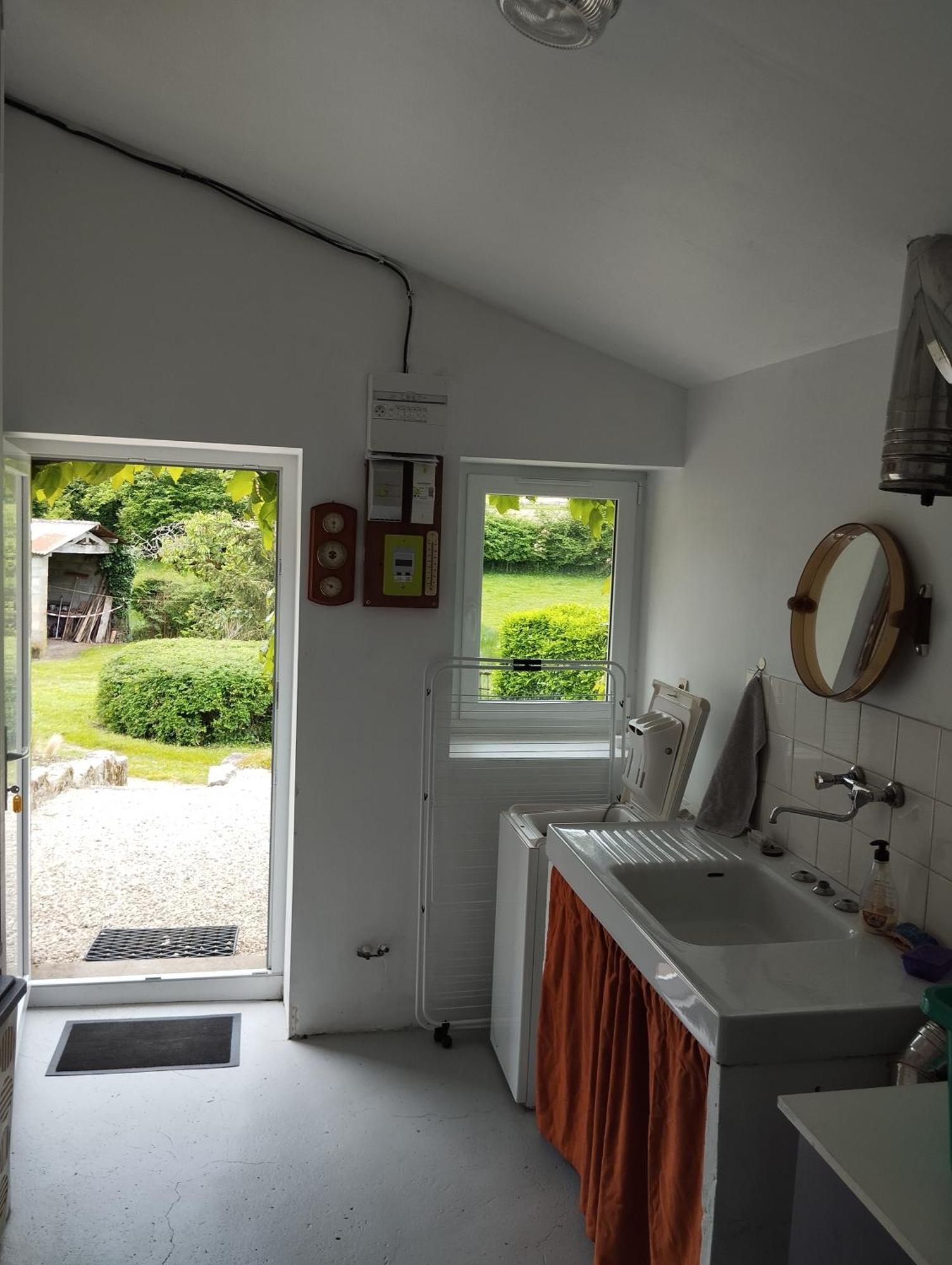 Maison Au Calme Avec Vue Etang Clesse  Exterior foto